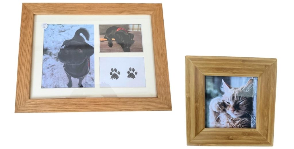 Photo frames with compartment for ashes